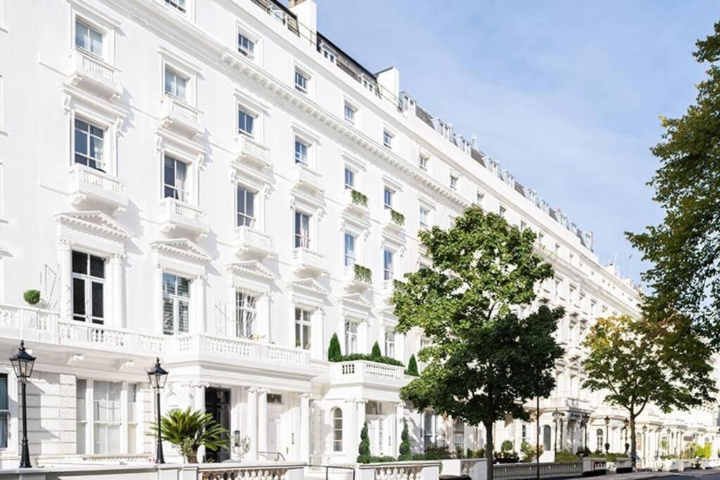 Brilliant 3 Bedroom'S Apartment In Hyde Park With Elevator - 1 Flight Of Stairs Only London Eksteriør billede