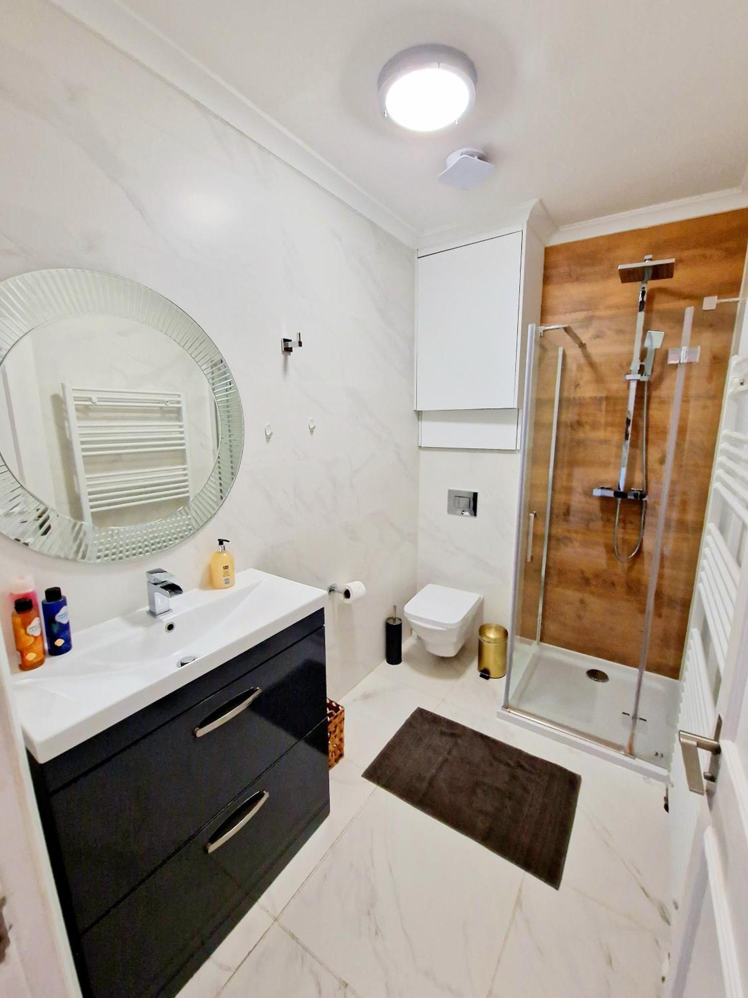 Brilliant 3 Bedroom'S Apartment In Hyde Park With Elevator - 1 Flight Of Stairs Only London Eksteriør billede